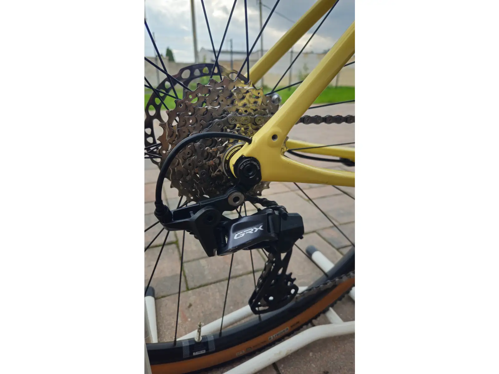 Cannondale Topstone Carbon 3 Gravel Fahrrad Butter Geprüft