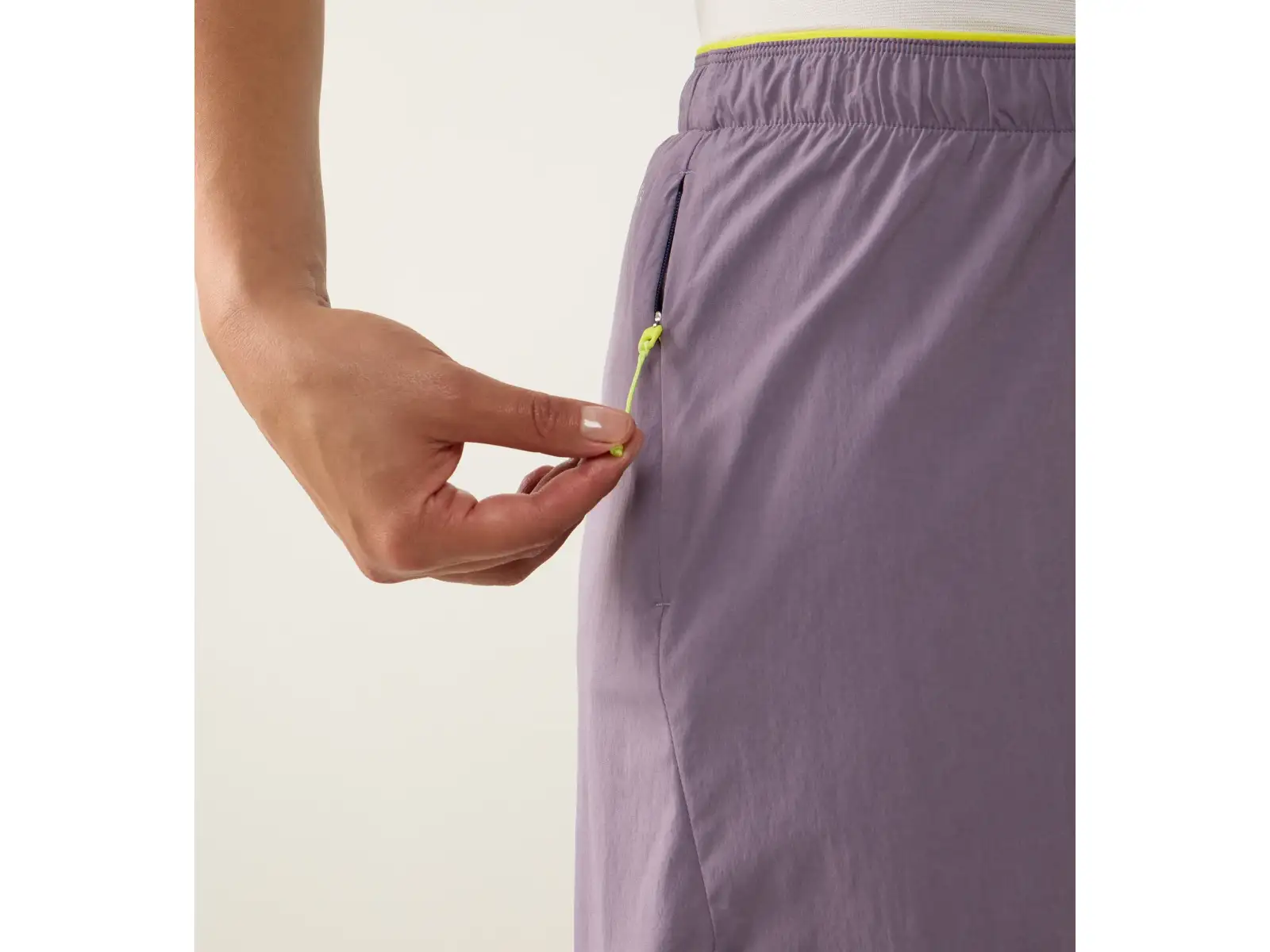 Haglöfs L.I.M Pace Damen Shorts Purple Fog