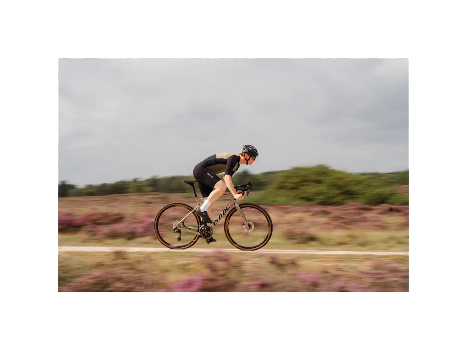 Isaac Torus Xplore GRX825 Di2 2x12 Gravelbike Blast Bronze