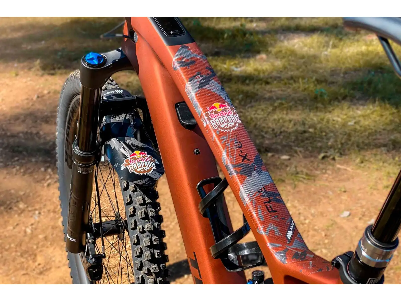All Mountain Style Rahmen-Schutzaufkleber Extra RedBull Rampage Grau