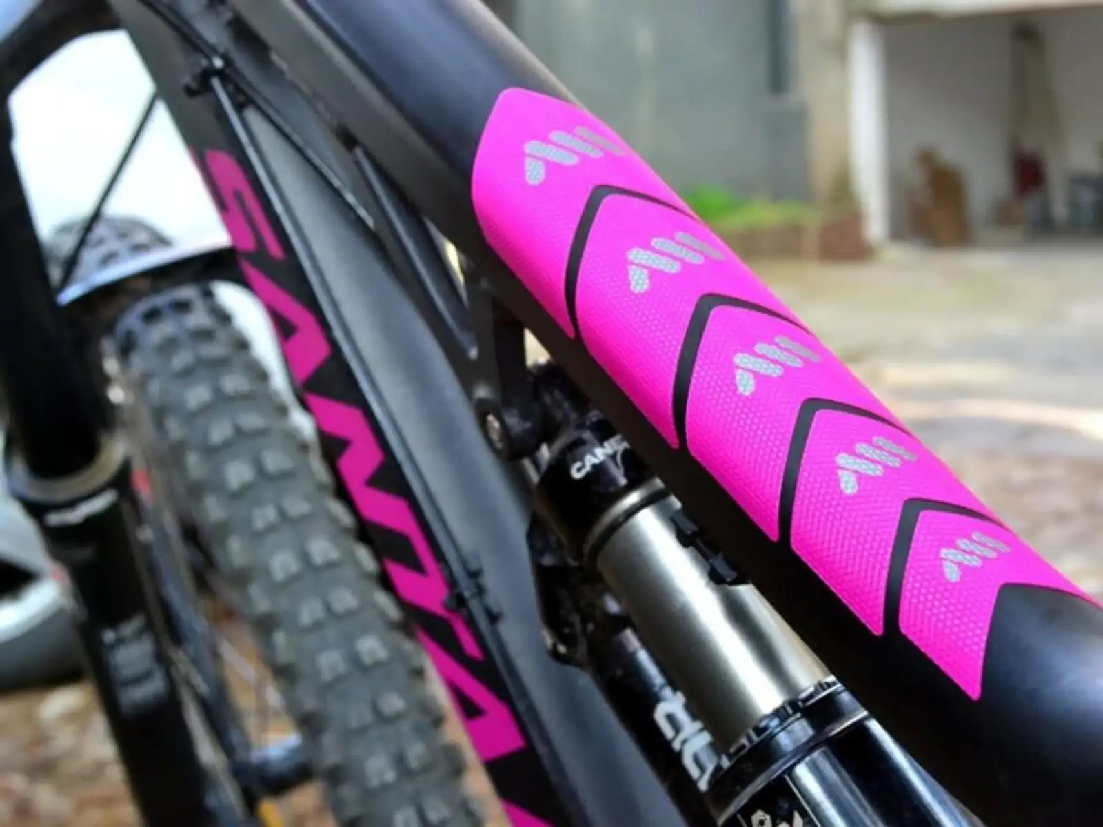 All Mountain Style Rahmen-Schutzaufkleber Basic Magenta