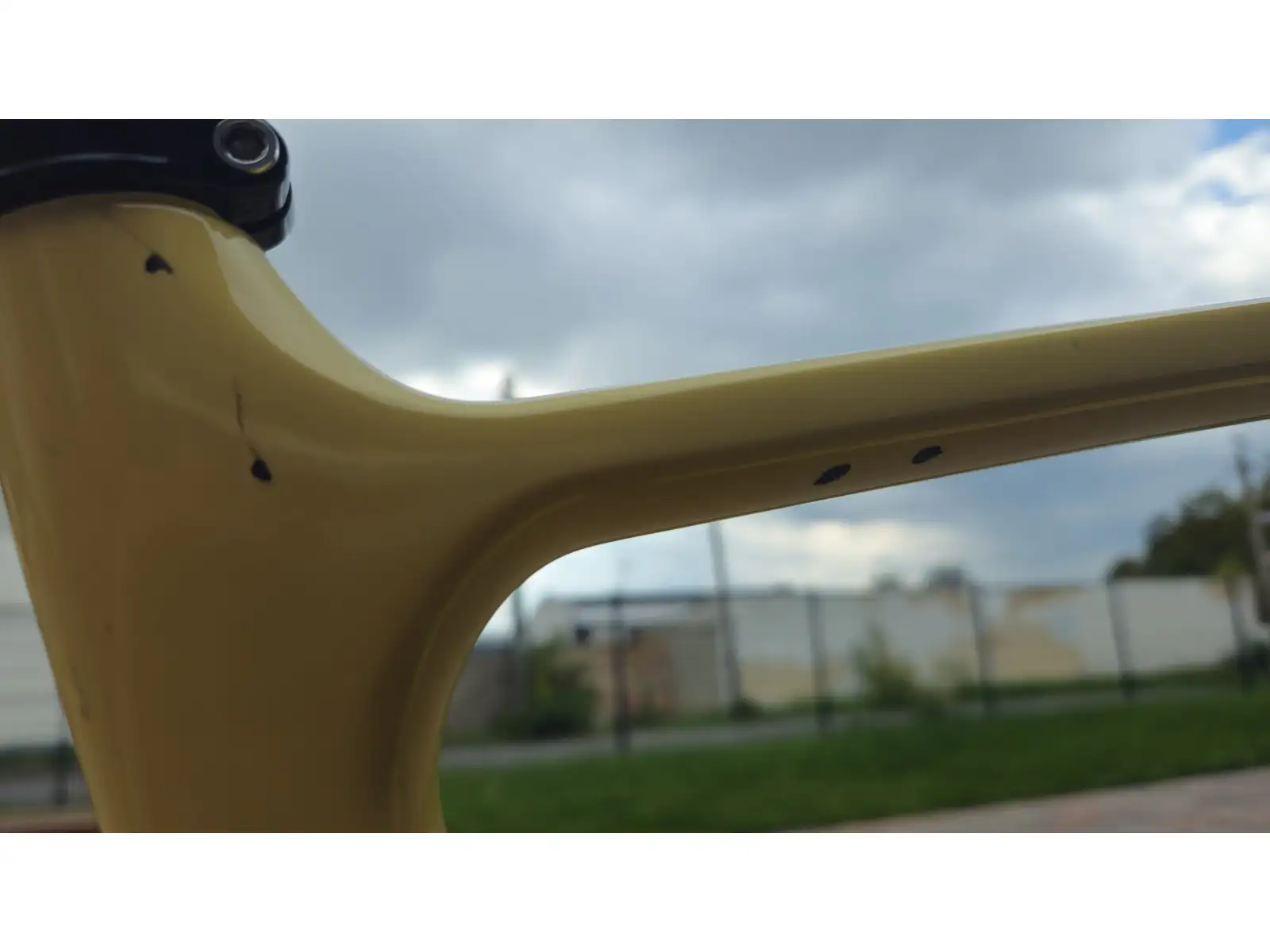 Cannondale Topstone Carbon 3 Gravel Fahrrad Butter Geprüft