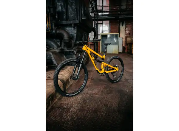 Nukeproof Mega 290 Pro Alloy Eagle 90 vollgefedertes Fahrrad Yellow