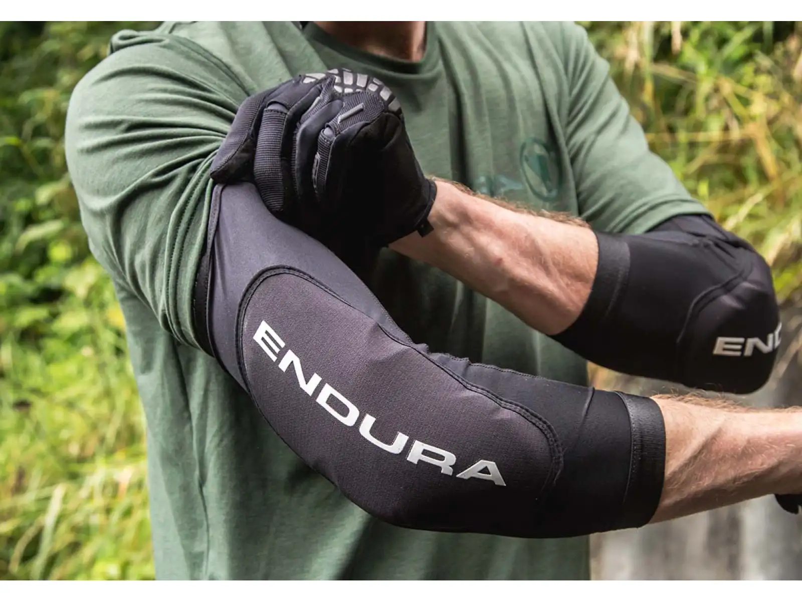 Endura SingleTrack Lite II Ellbogenschoner Schwarz