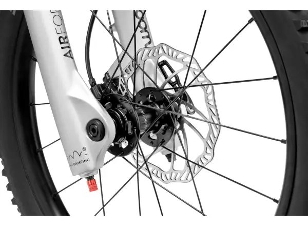 Woom 4 OFF Air Black 20 Kinderfahrrad