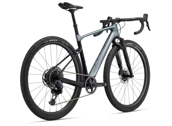 Giant Revolt X Advanced Pro 0 Gravel Fahrrad Airglow Black Currant