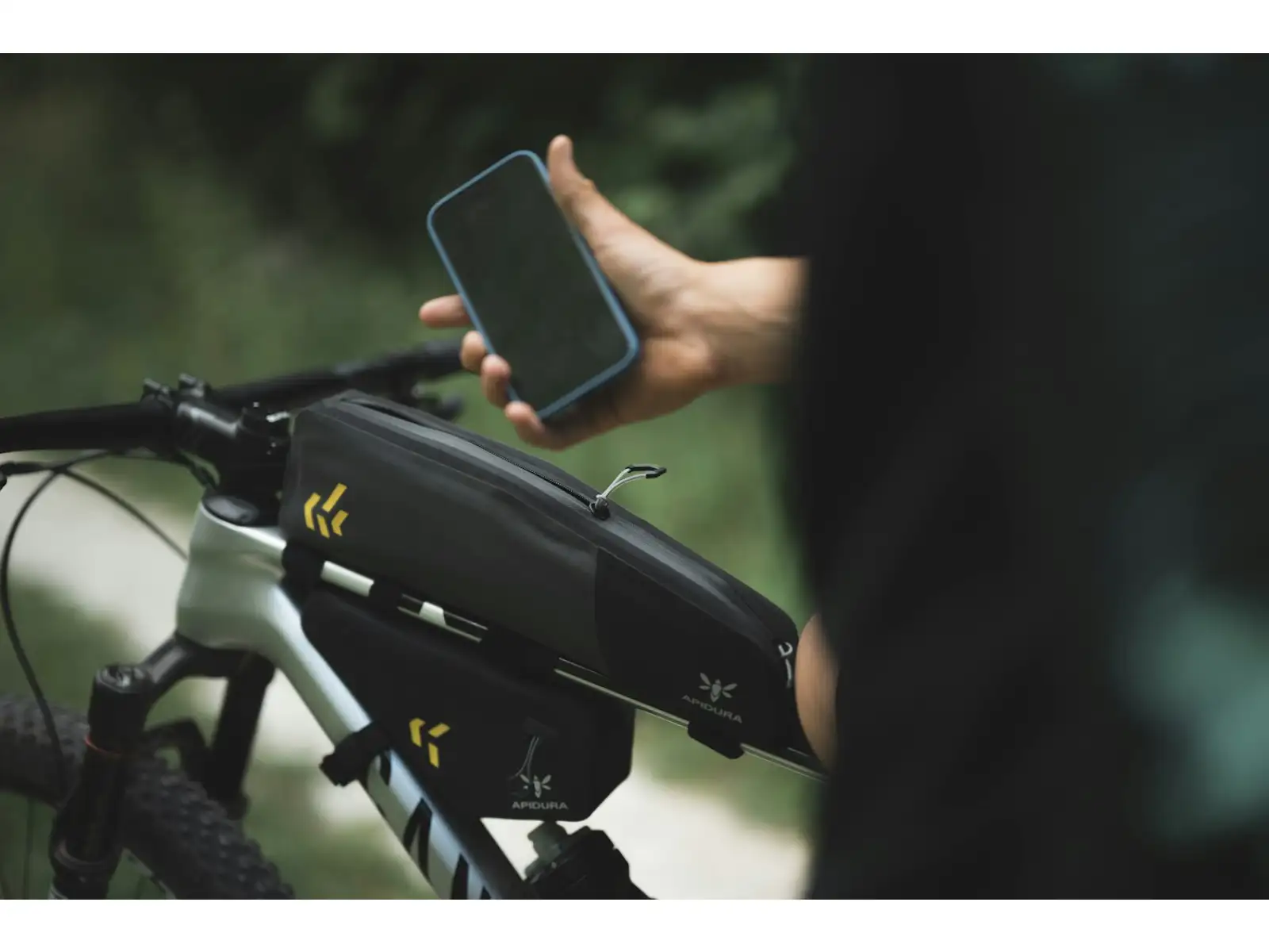 Apidura Backcountry Rahmentasche 1,8 l