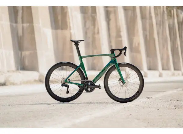 Isaac Meson 105 Di2 Rennrad Jade Green