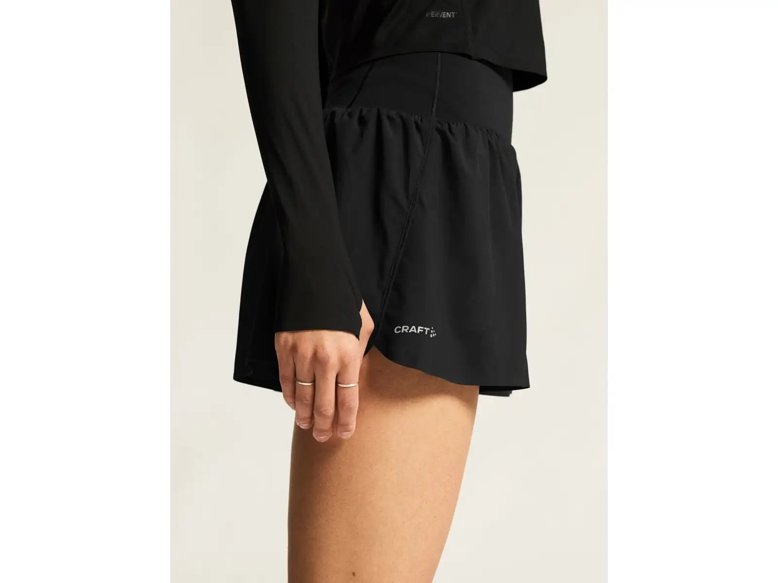 Craft Hypervent Wide Damen-Laufshorts schwarz