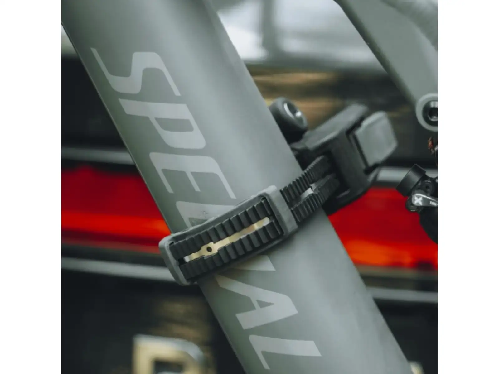 Thule Epos Fahrradträger für 2 Fahrräder
