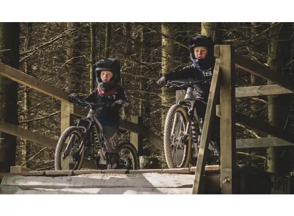 Early Rider Hellion X24 Kinderfahrrad Moonstone