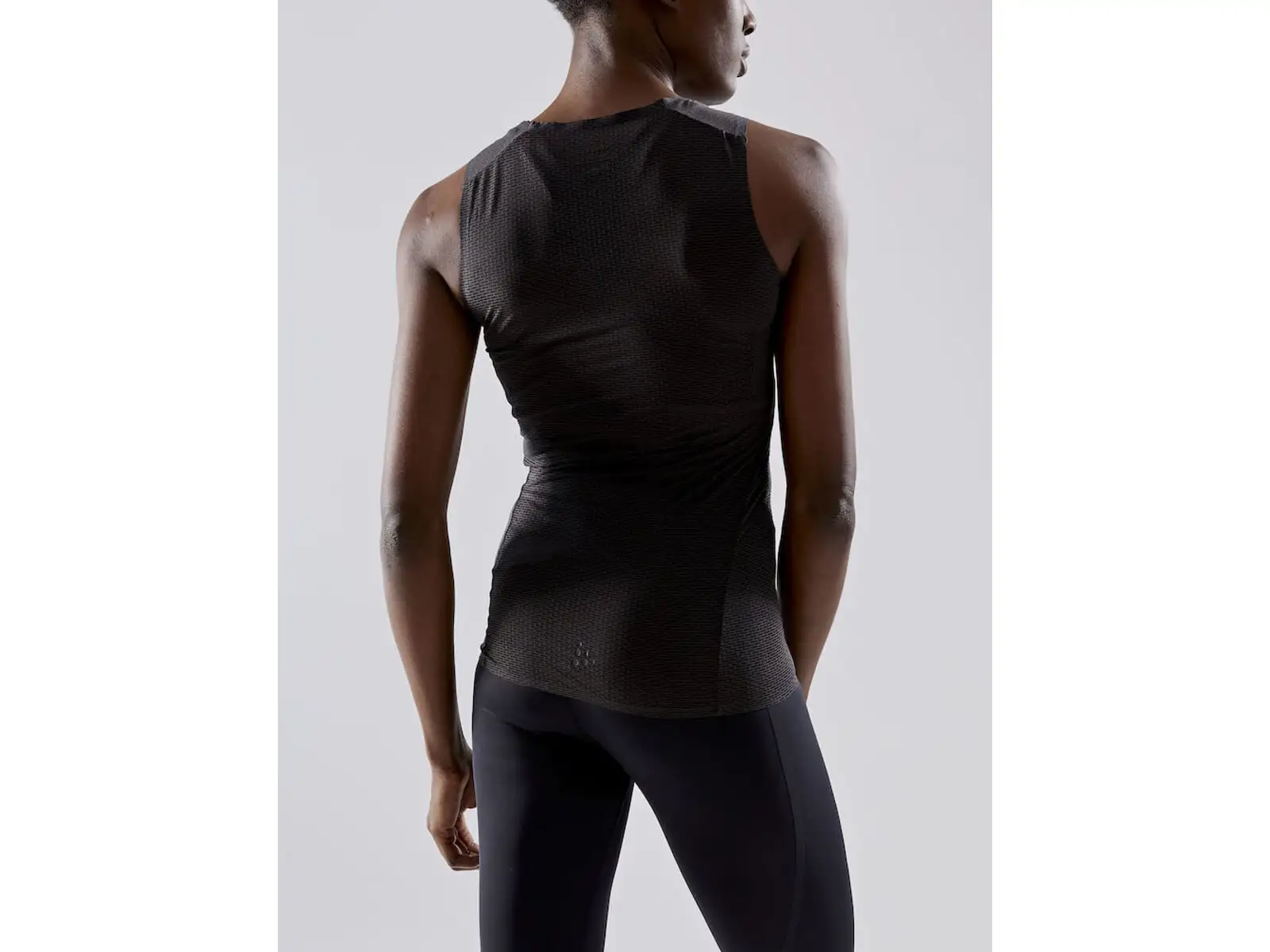 Craft Pro Dry Nanoweight Damen Trikot ohne Ärmel Schwarz