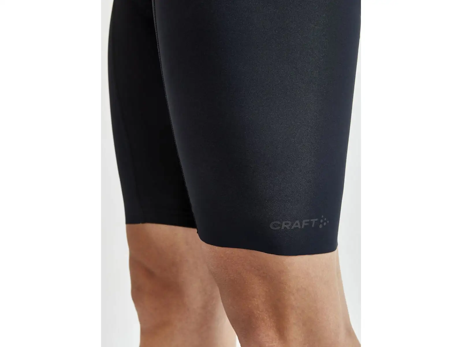 Craft Pro Aero Bib Herren Shorts mit Einsatz und Träger schwarz