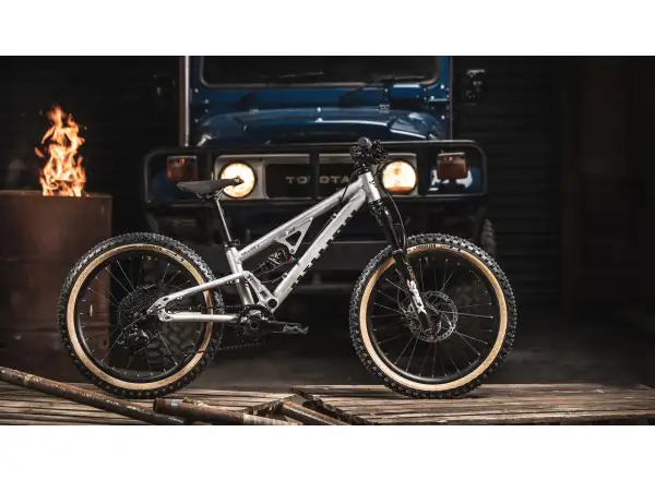 Early Rider Hellion X20 Kinderfahrrad Raw