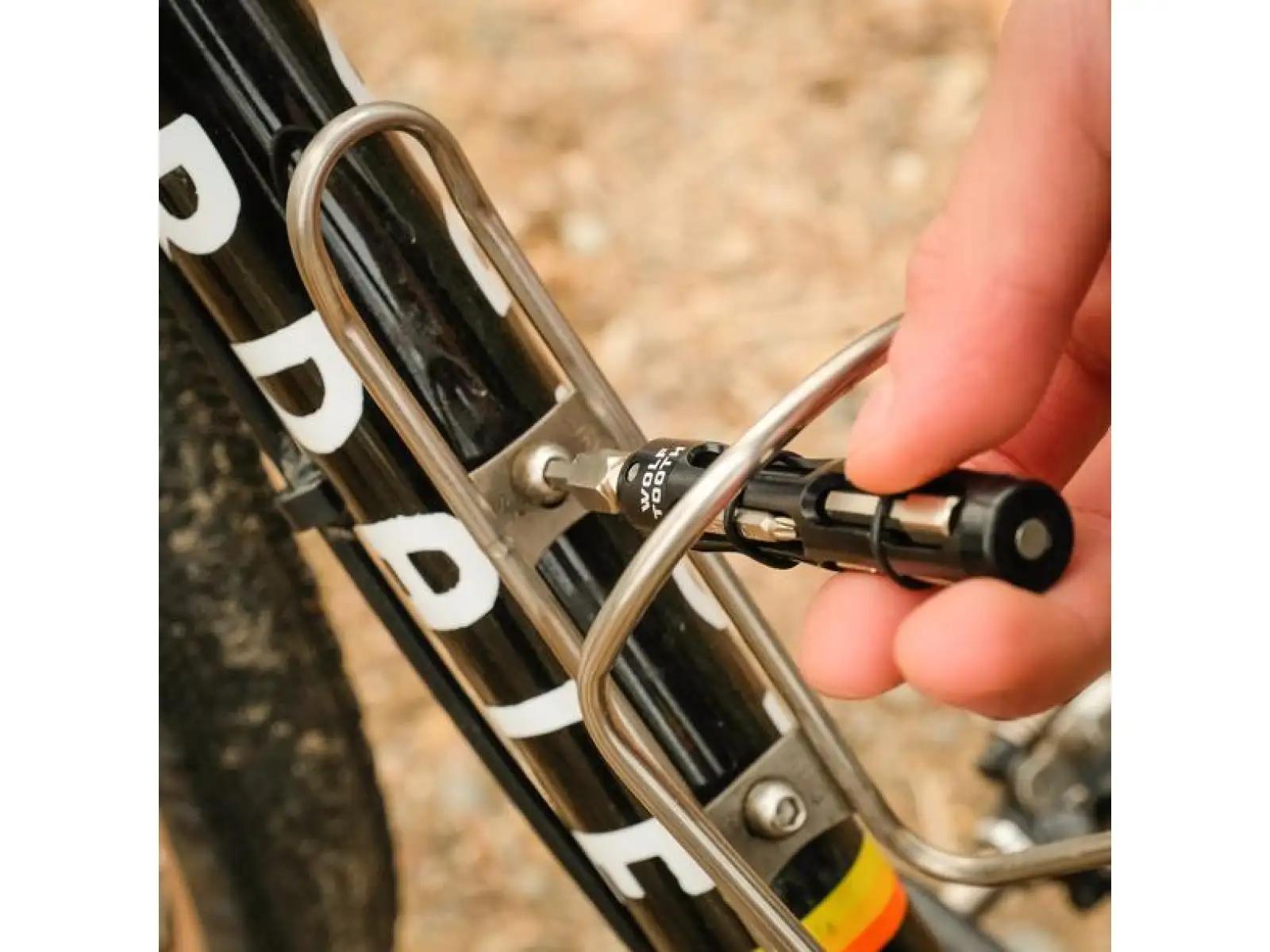 Wolf Tooth EnCase Multitool mit 14 Funktionen