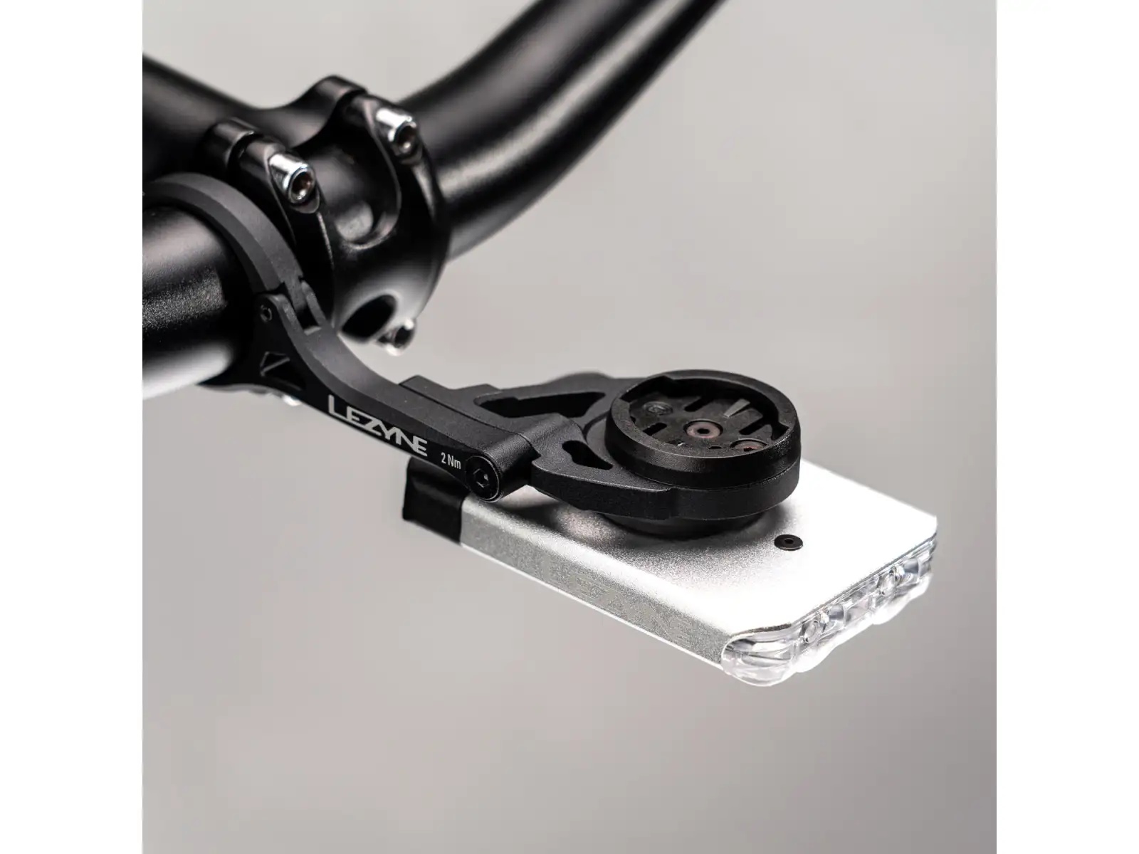 Lezyne Flexi Forward Lampenhalter Satin Black