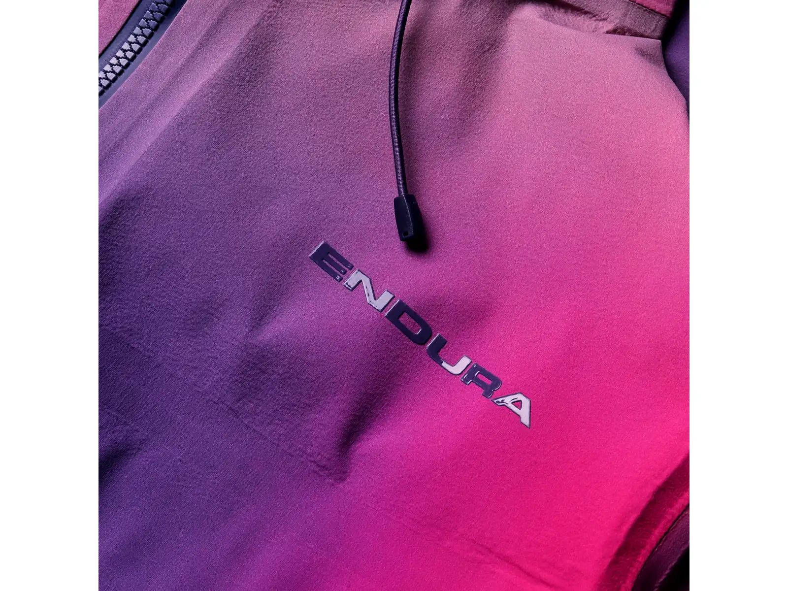 Endura MT500 Waterproof Damenjacke Bramble