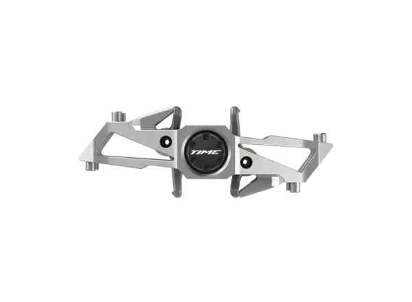 Die Time Speciale 10 Small treten Pedale in Raw Aluminium.