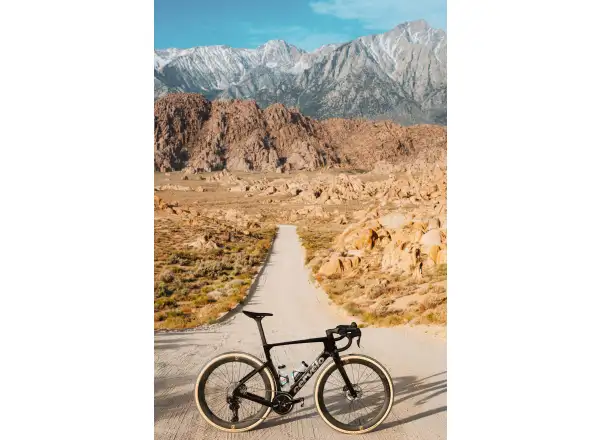 Cervélo Aspero-5 Shimano GRX RX825 Di2 1 Digital Moss Gravelbike