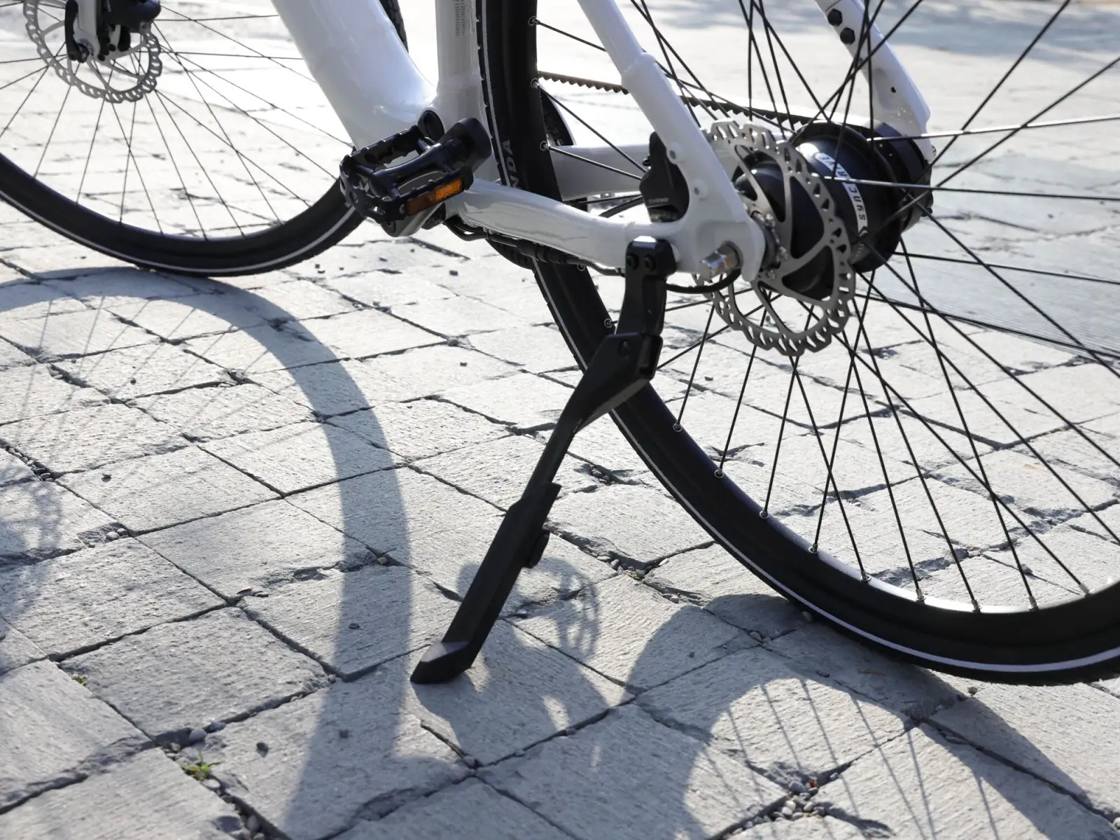 Momentum Voya E+3 E-Bike Lunar
