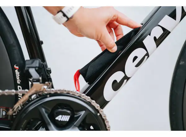 Cervélo Caledonia-5 SRAM Rival AXS Sandstone 56