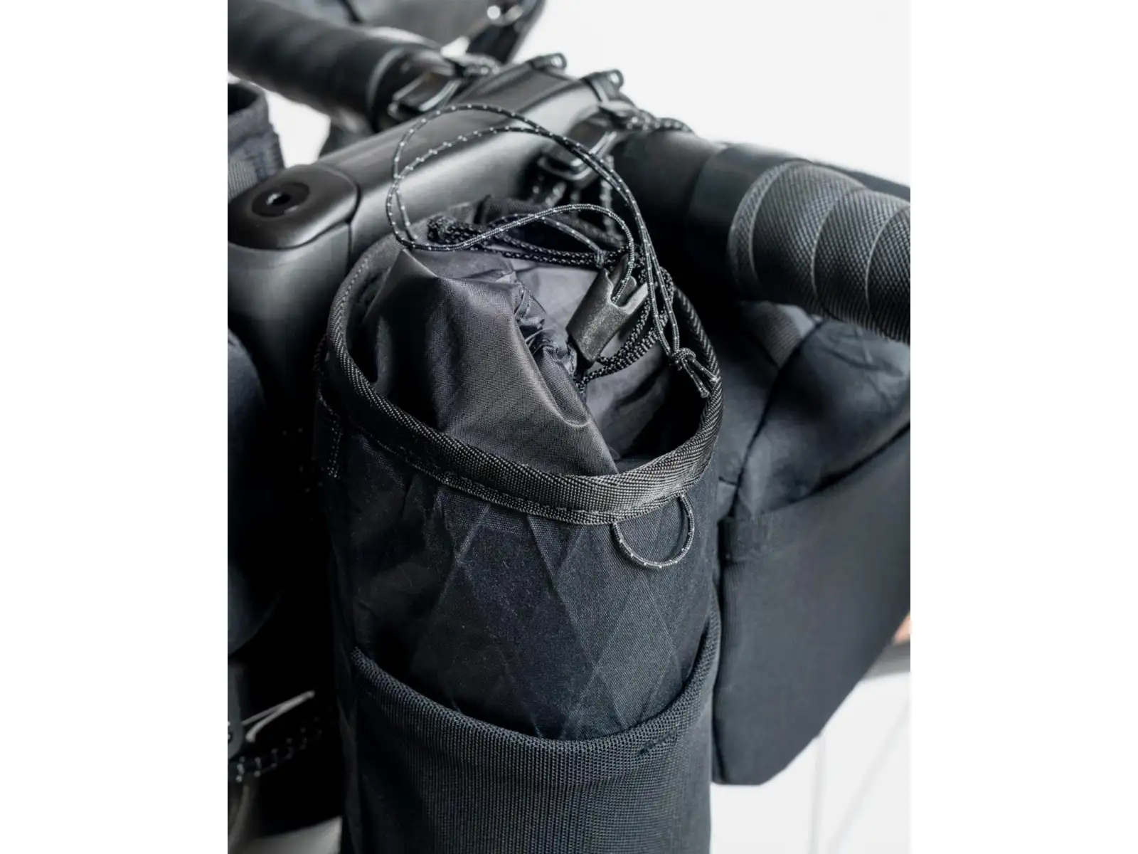 POC Ultra Snack Lenkertasche 1 l Uranium Black