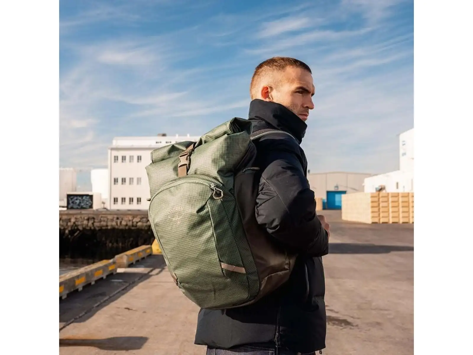 Osprey Transporter Roll Top Rucksack Raven Black