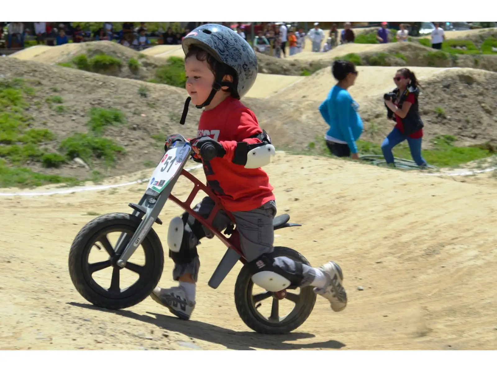 First Bike Street Kinderlaufrad rosa