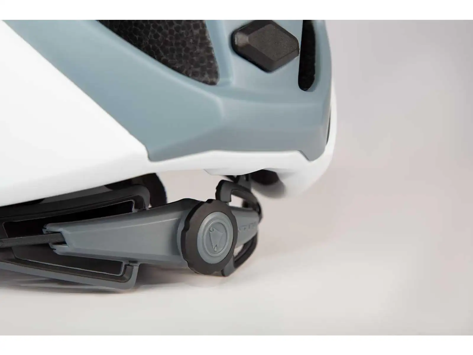 Endura Xtract II Helm Schwarz