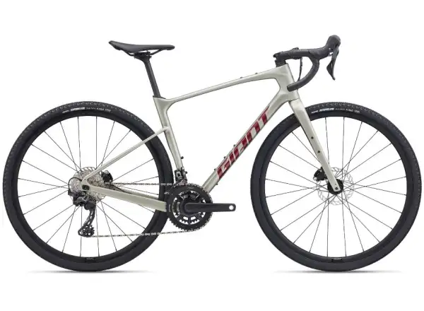 Giant Revolt Advanced 2 Gravel Bike Goldener Dunst