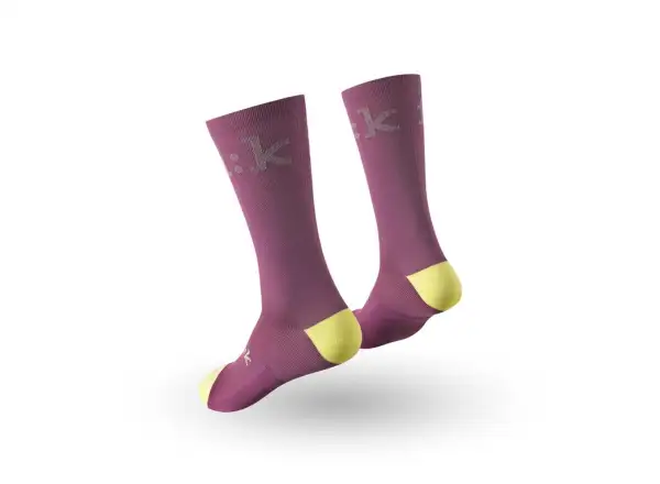 Fizik Team Edition Fahrradsocken Grape