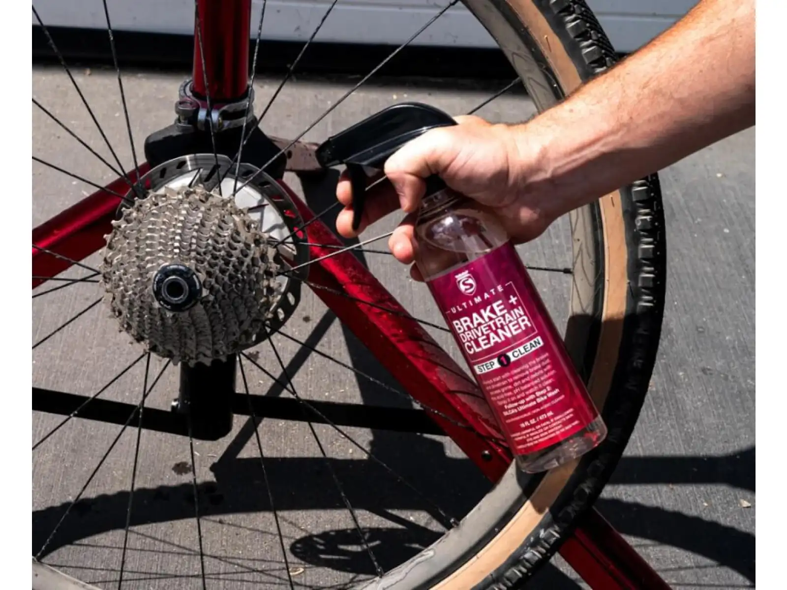 Silca Ultimate Disc und Chain Cleaner - Schritt 1