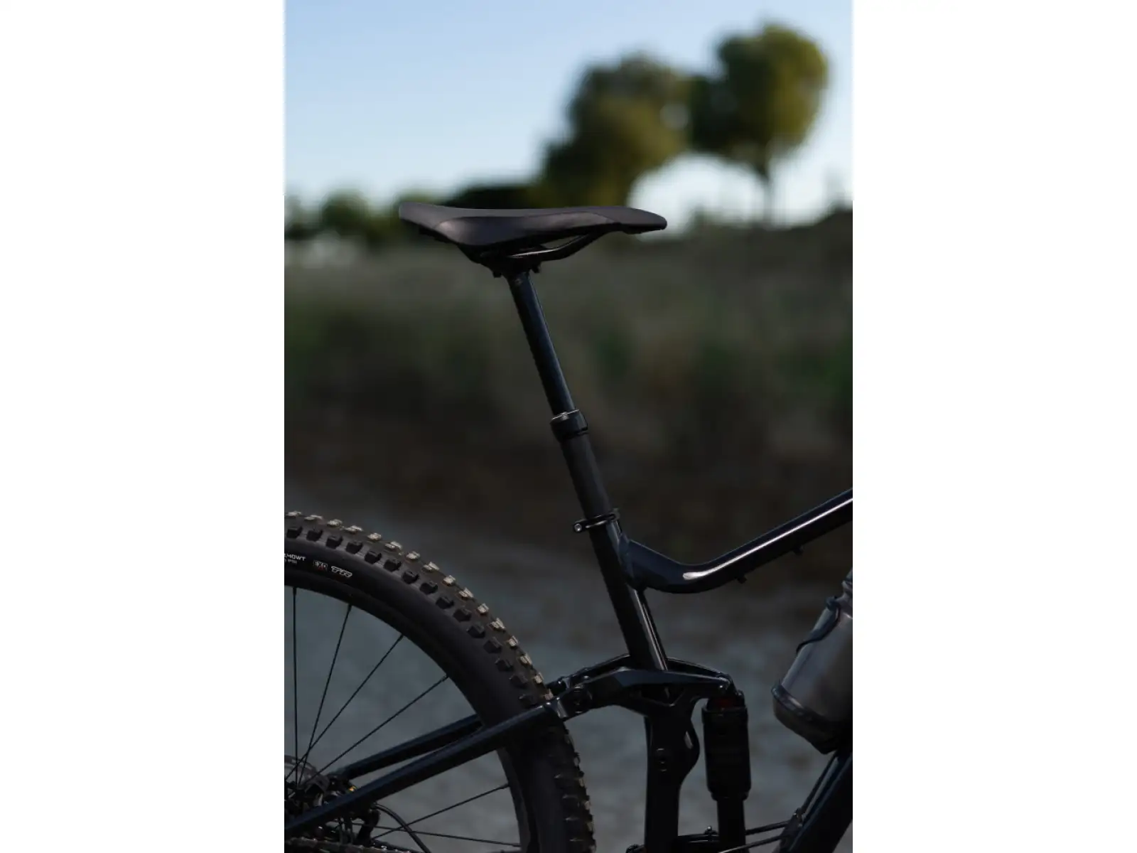 Giant Stance 29 1 vollgefedertes Fahrrad – Metallic Black