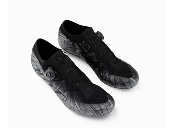 DMT KR1 Straßenradschuhe Herren Black/Black Reflective