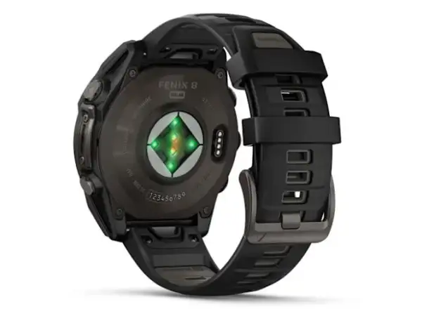 Garmin fenix 8 - 47 mm Solar Sapphire Smartwatch Carbon Gray DLC Titanium Black/Gray