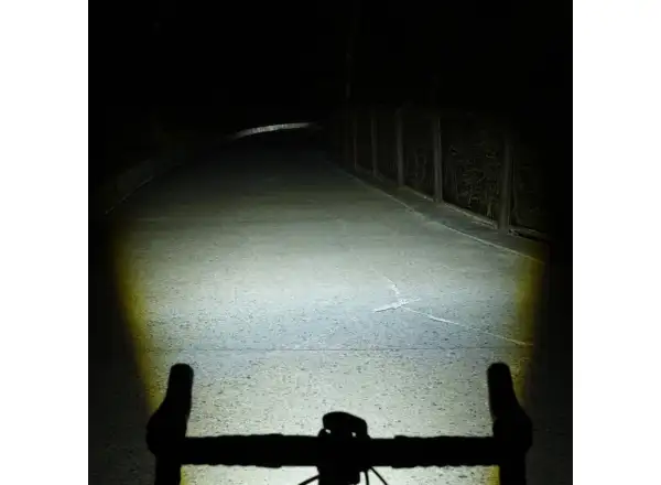 Ravemen FR1500 Frontlicht