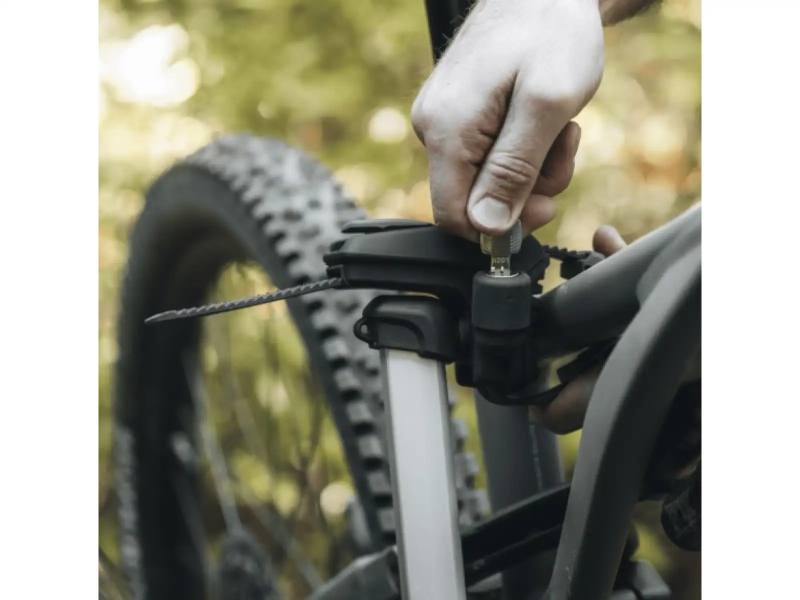 Thule Epos Fahrradträger für 2 Fahrräder