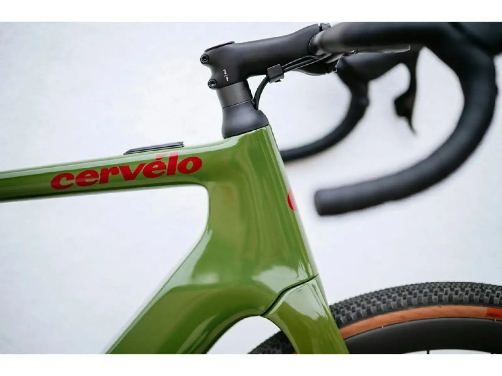 Elektrofahrrad Cervélo Rouvida Force XPLR AXS Expedition Green