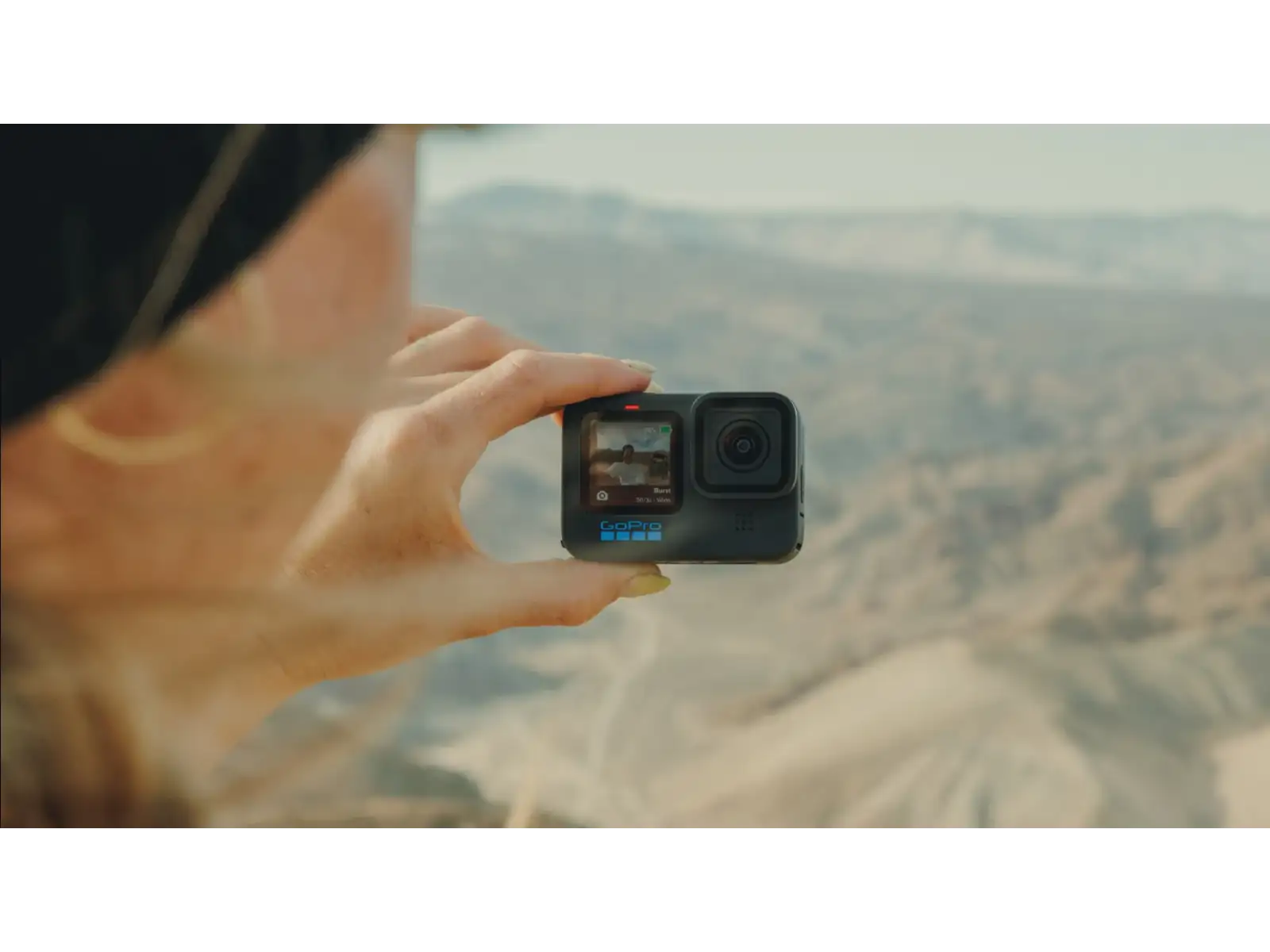 GoPro HERO11 Black Action-Kamera + Thermobecher GoPro