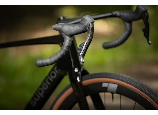 Superior Gravelbike – XR 9.8 GR Matte Carbon/Gloss Black