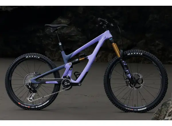 Ibis HD6 Eagle 90 vollgefedertes Mountainbike Lavender