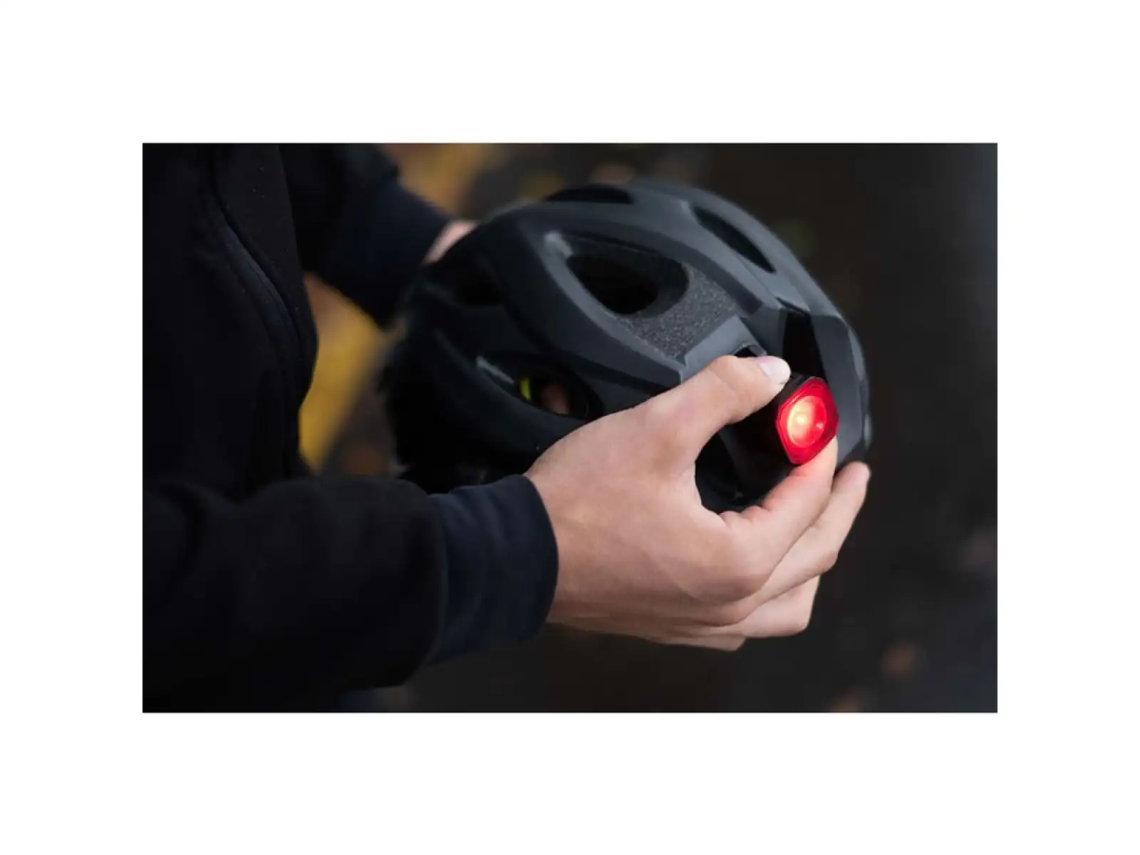 Giant Recon TL 100 Rücklicht USB