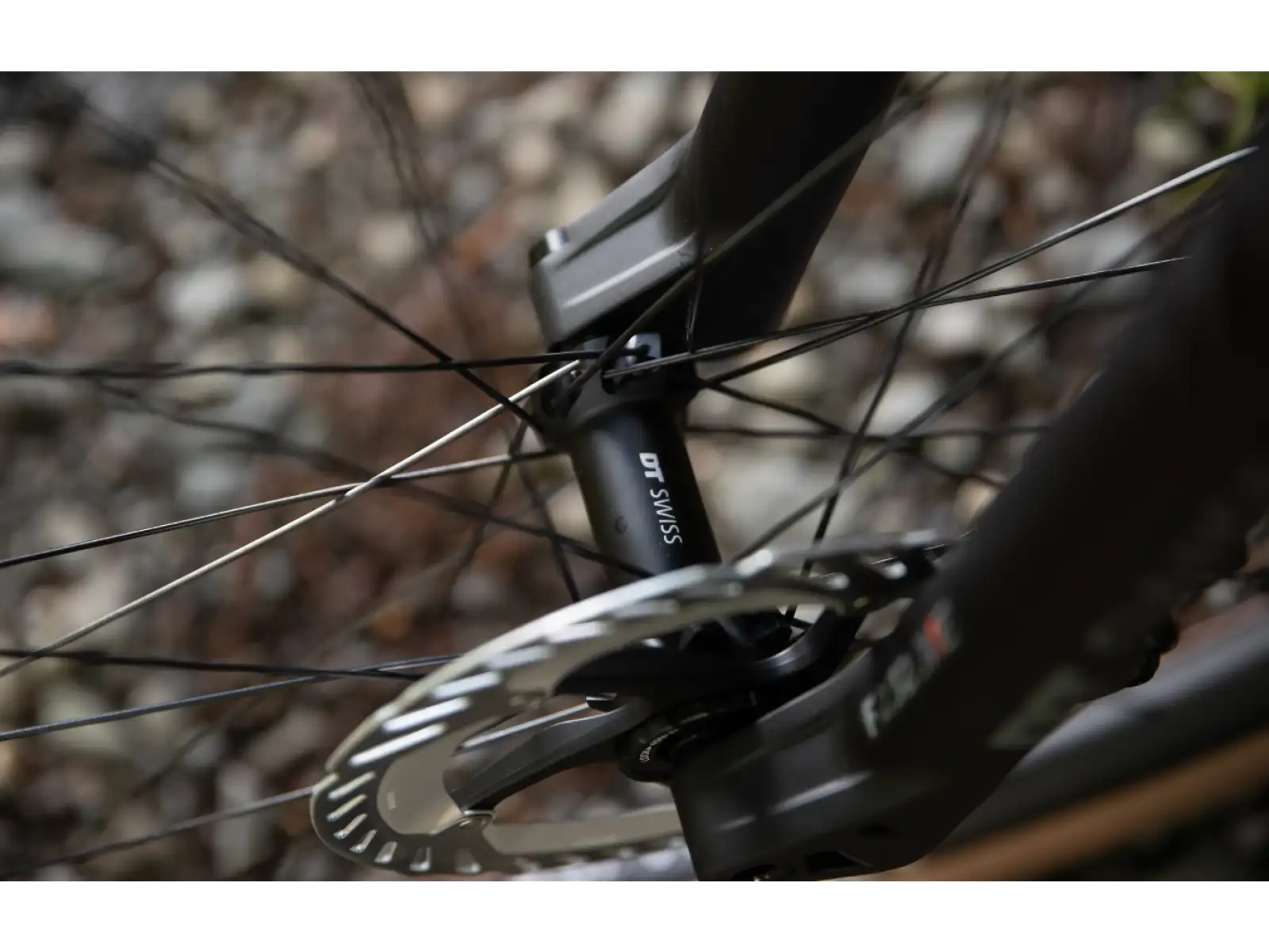 Superior XP 9.8 Mountainbike Matte Carbon/Dark Chrome