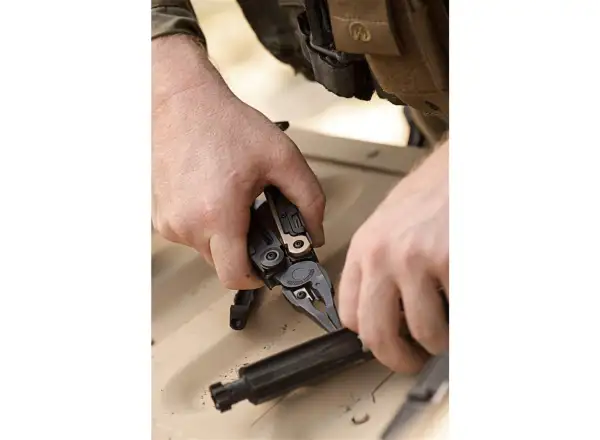 Leatherman MUT Black Multitool