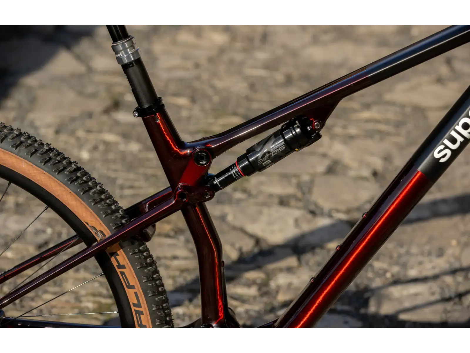 Superior XF 9.9 Team Mountainbike Gloss Rot Carbon / Schwarz
