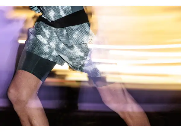 Dynafit Trail Reflective 2v1 Herren Laufshorts Cinder