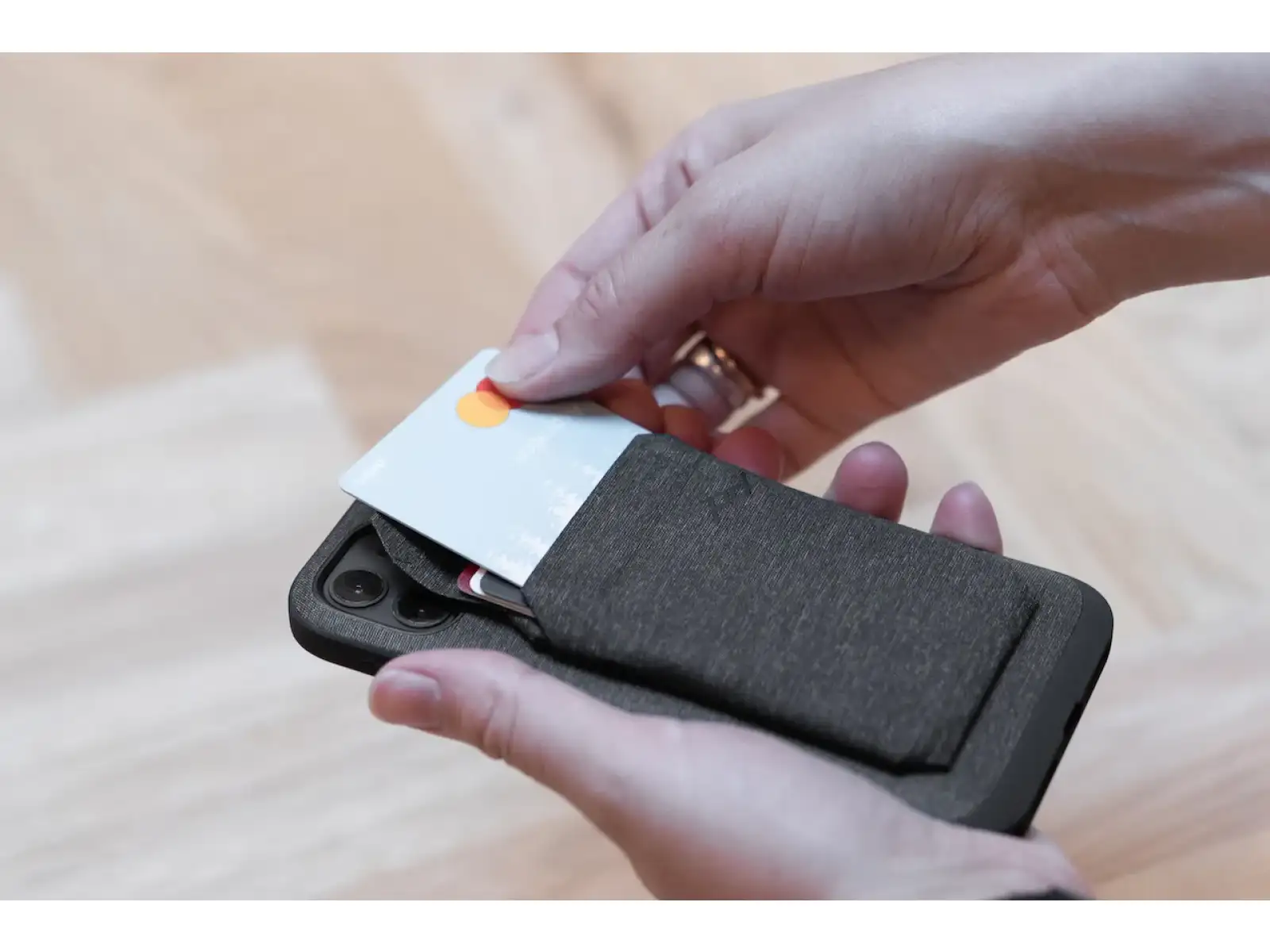 Geldbörse, Peak Design Wallet Slim, magnetisch, Farbe Sage
