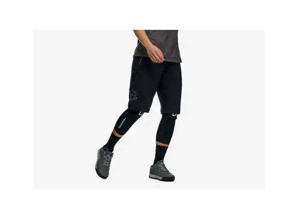 Race Face Nimby Damen Shorts Schwarz