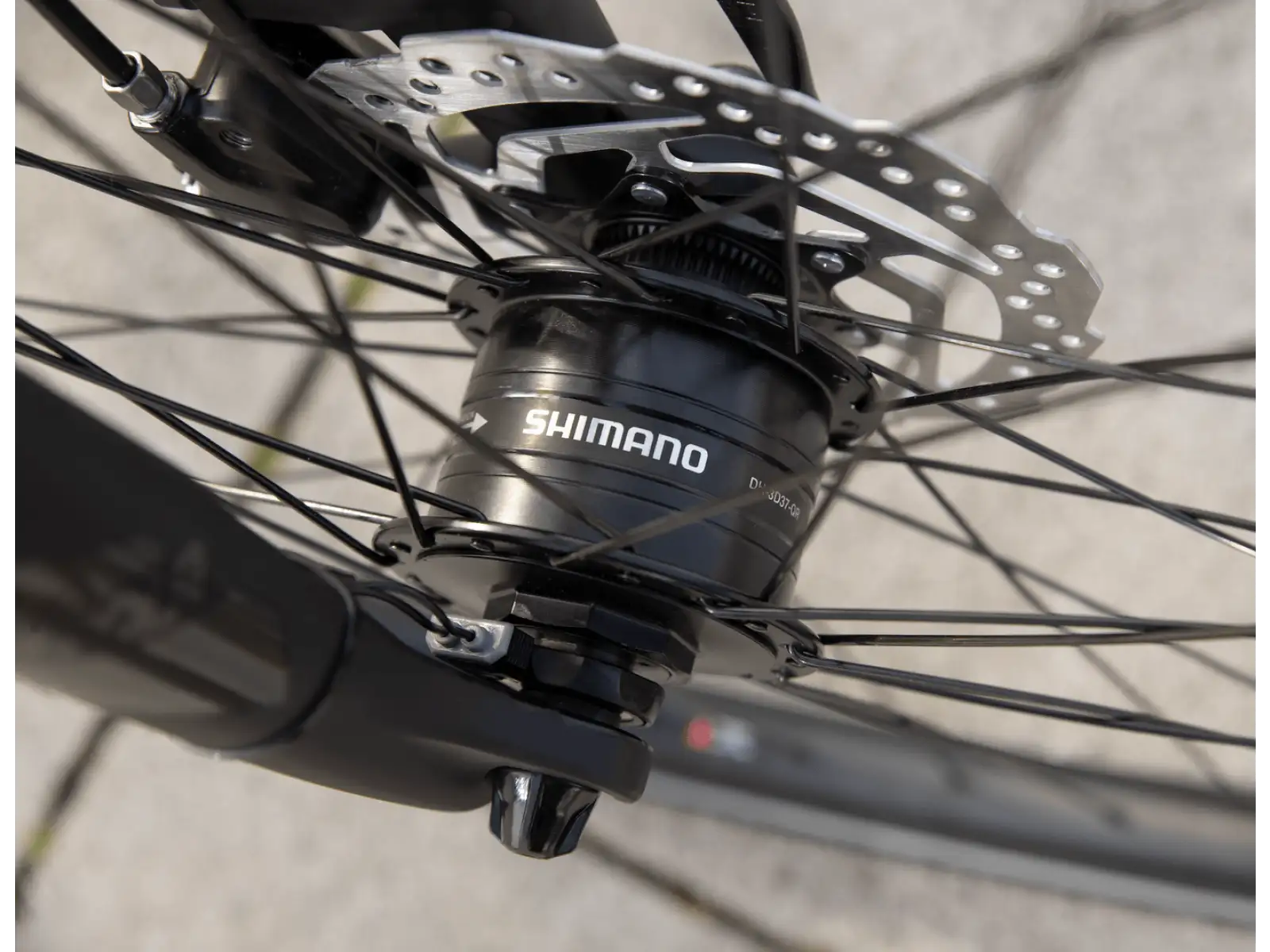 Superior Blox 6.7 T MS Stadtfahrrad Gloss Metallic Black