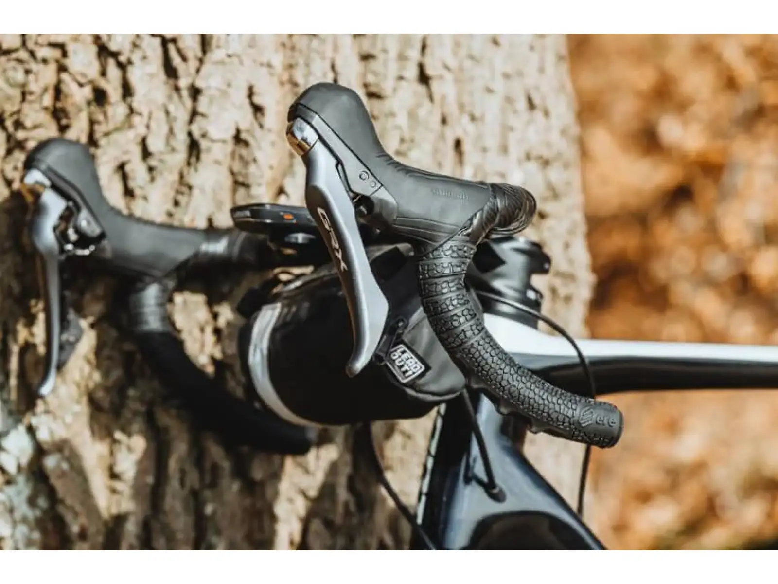 Ere Research Tenaci Handlebar Grip Gravel Set Lenkerband und Griffe Army Sand
